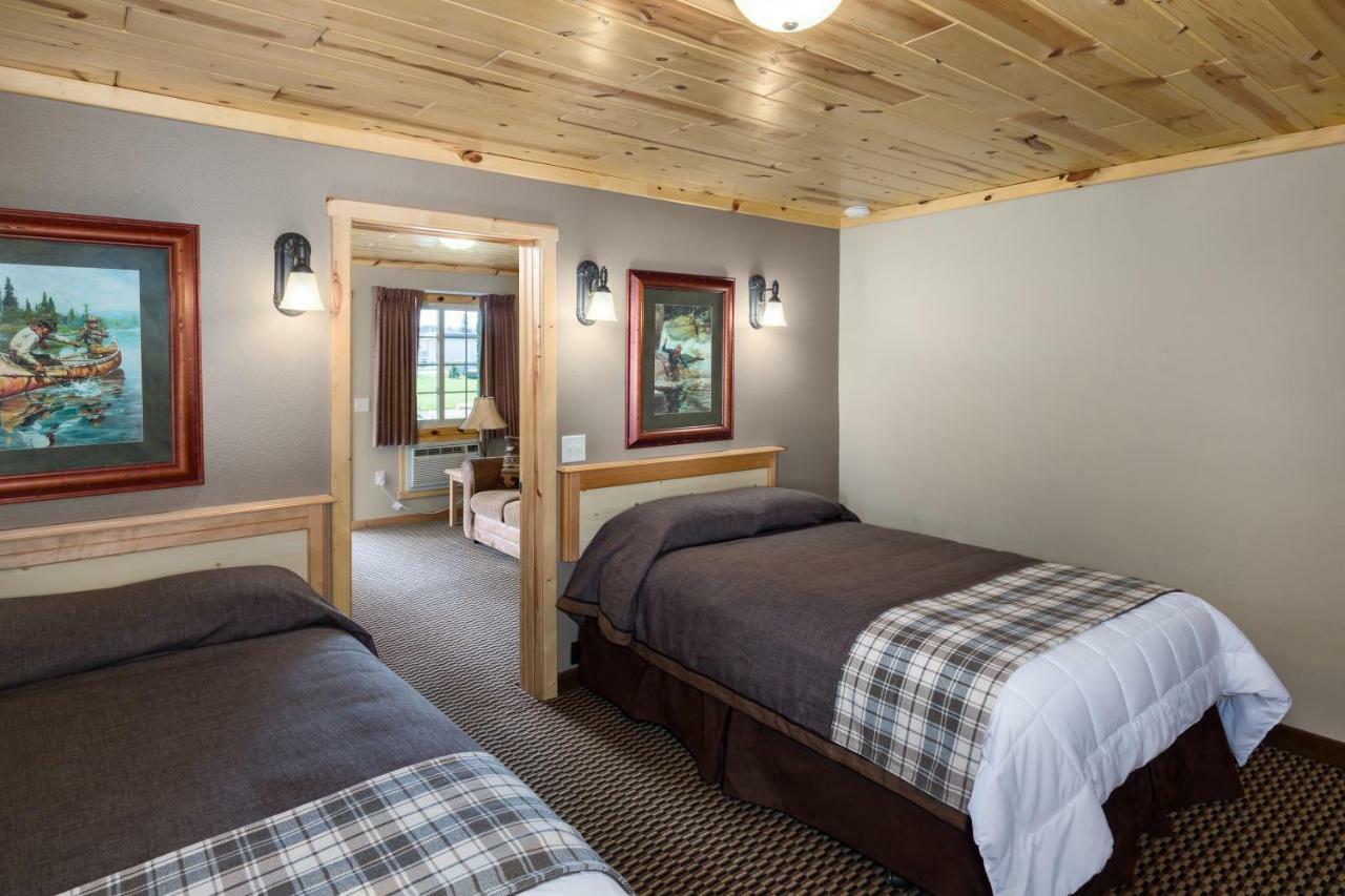 Rock Crest Lodge & Cabins Custer Exteriör bild